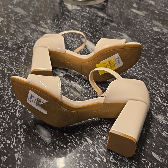 BRAND NEW LIFESTRIDE WOMEN'S BOMBSHELL BLOCK HEEL SANDAL - Picture 12 of 16